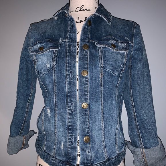 Zara Jackets & Blazers - Zara trafaluc distressed Jean jacket small